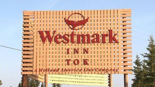 Westmark Inn Ток Екстер'єр фото